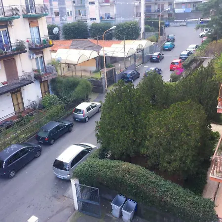 Alojamento de Acomodação e Pequeno-almoço Policlinico Gravina di Catania